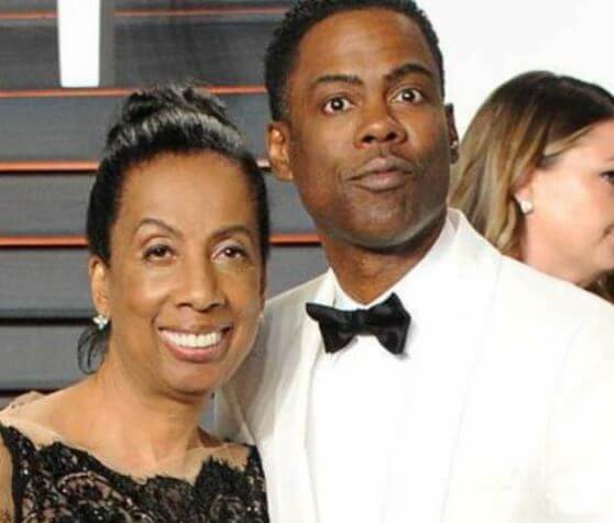 Rosalie Rock with her son Chris Rock in an event.